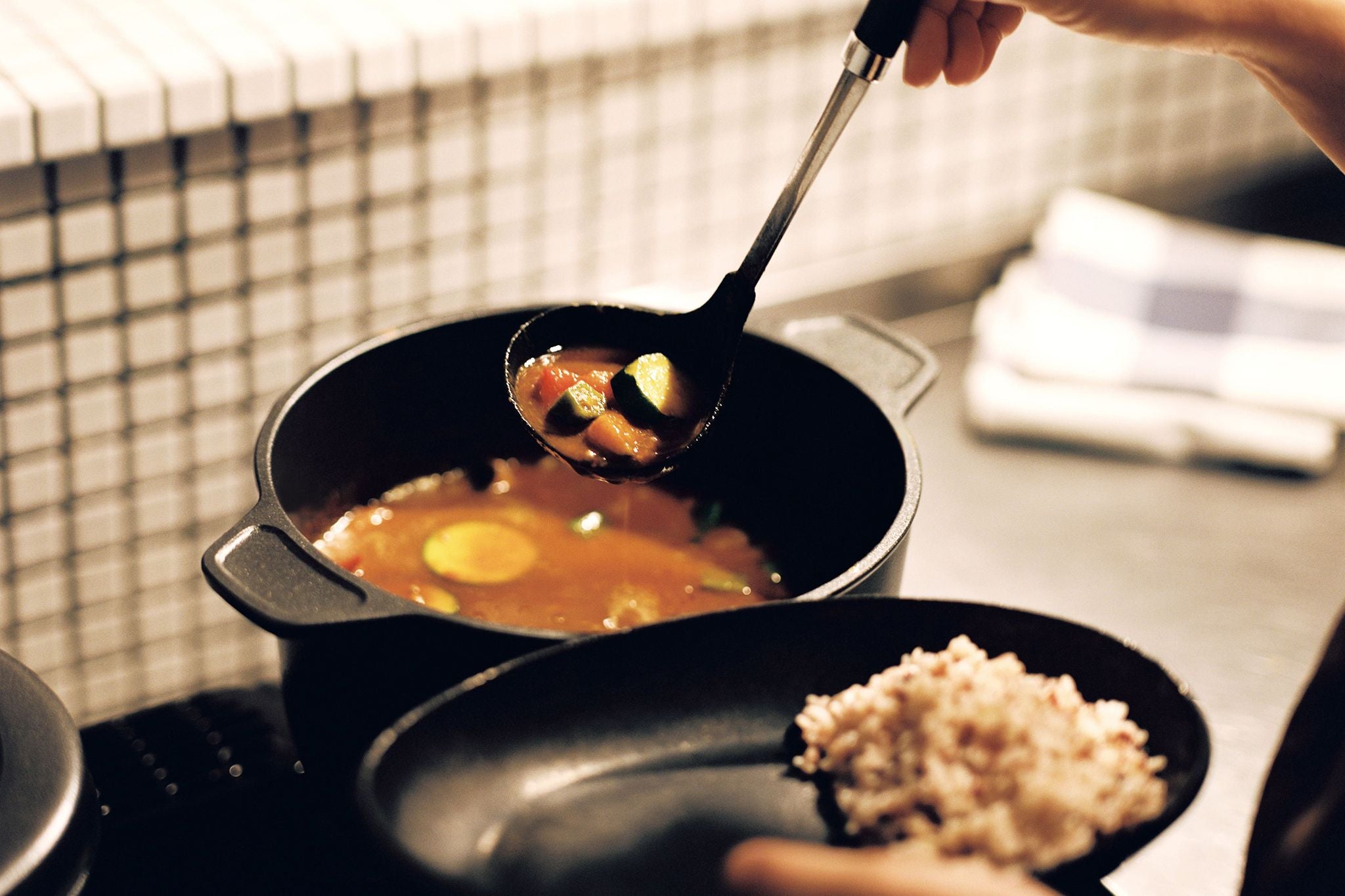 味わい鍋 両手特深22cm(4.6ℓ / 6合)